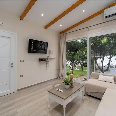 Evoque Place Villa