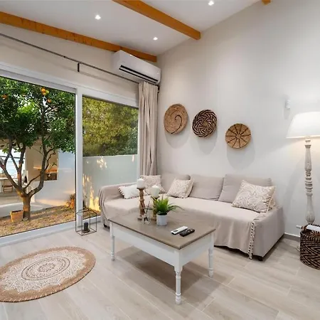Evoque Place Villa