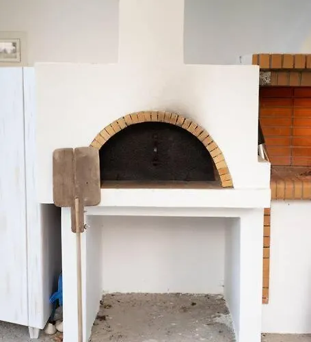 Evoque Place Villa Aigio